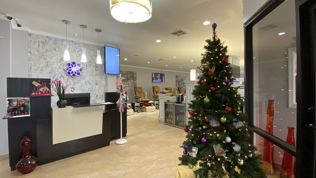 Blue Ash Nails — Nail salon in Blue Ash